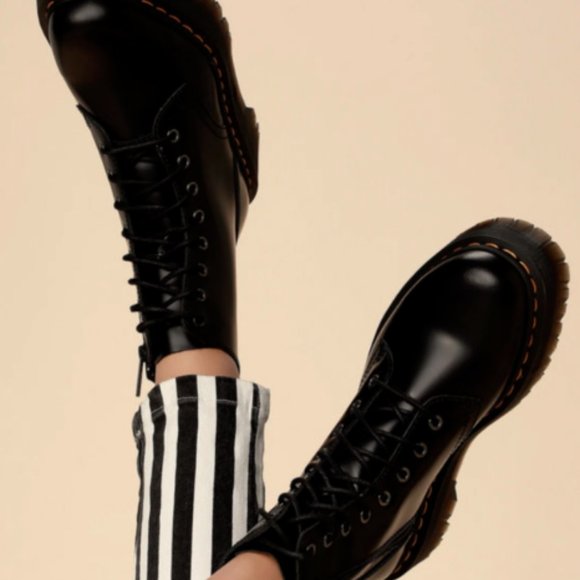 DR. MARTENS JADON BOOT SMOOTH LEATHER 8-EYE PLATFORMS MSRP$240 UNISEX